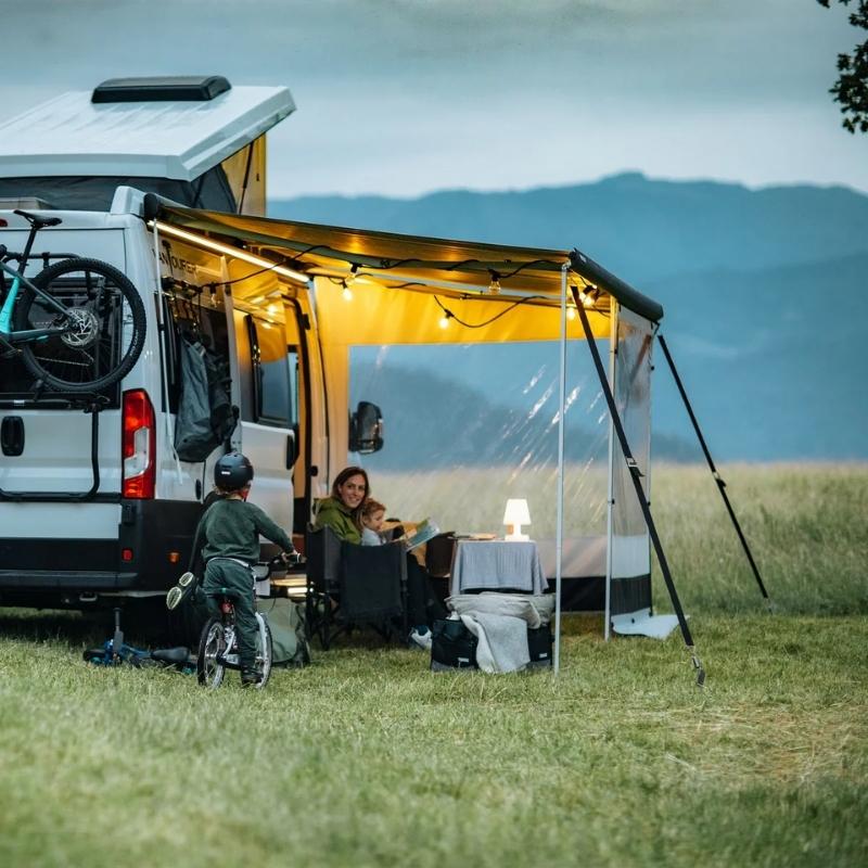 Thule Omnistor 5200 Awning Manual - Image 8