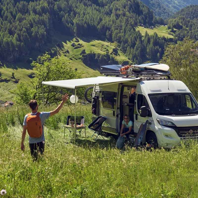 Thule Omnistor 6300 Awning Manual - Image 7